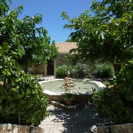 Tsivouli Bed & Breakfast