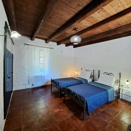 Tsivouli Lithakia (Zakynthos)