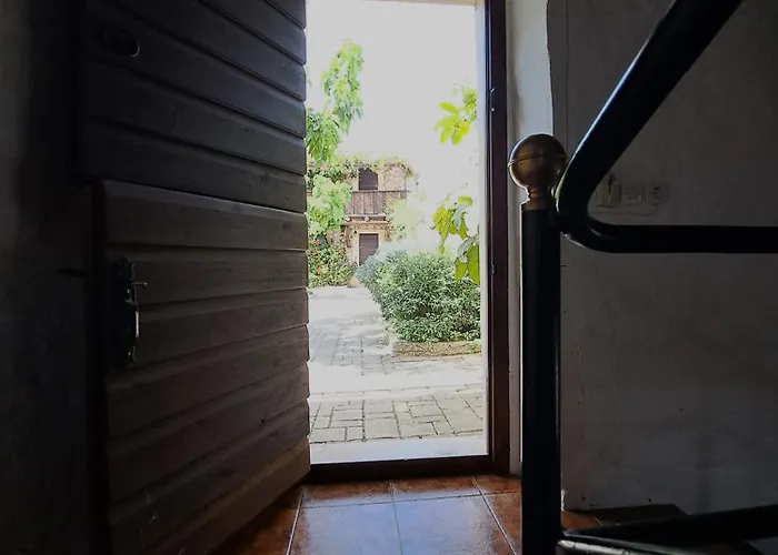 Tsivouli 4*