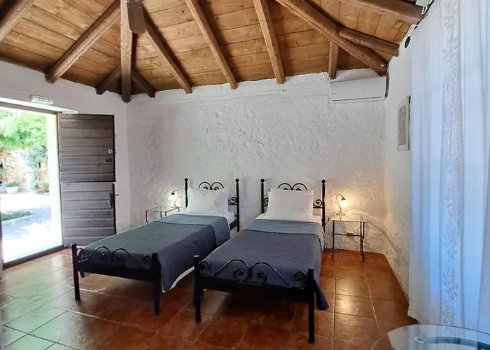 Tsivouli Bed & Breakfast 4*