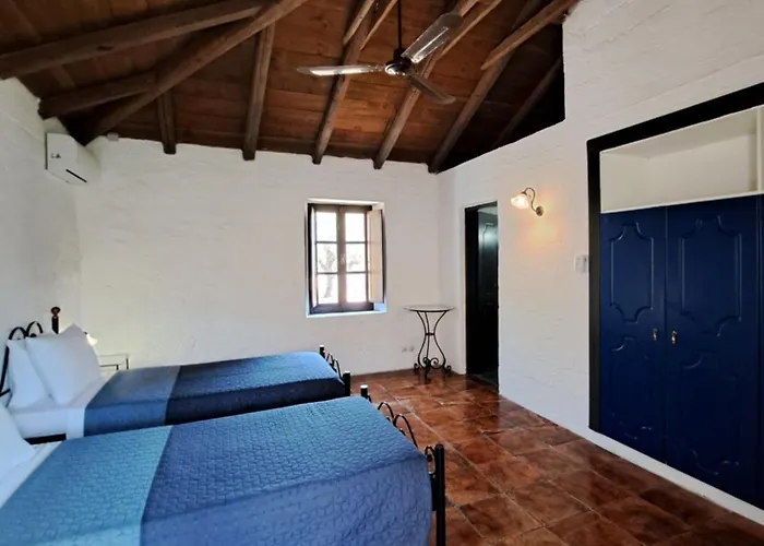 Tsivouli Bed & Breakfast 4*