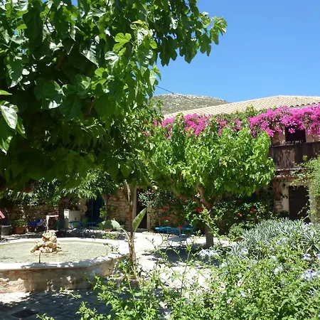 Bed & Breakfast Tsivouli *