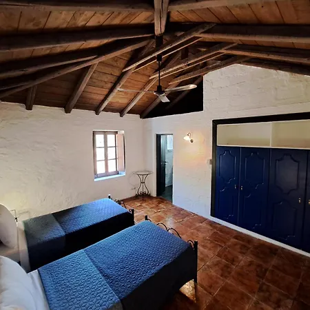 Tsivouli Oda ve Kahvaltı Lithakia (Zakynthos)